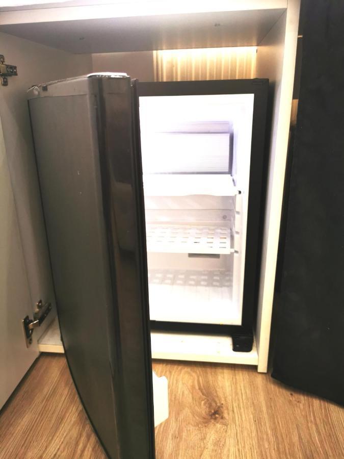 Cinema House 2 Bed & Breakfast Rome Bagian luar foto